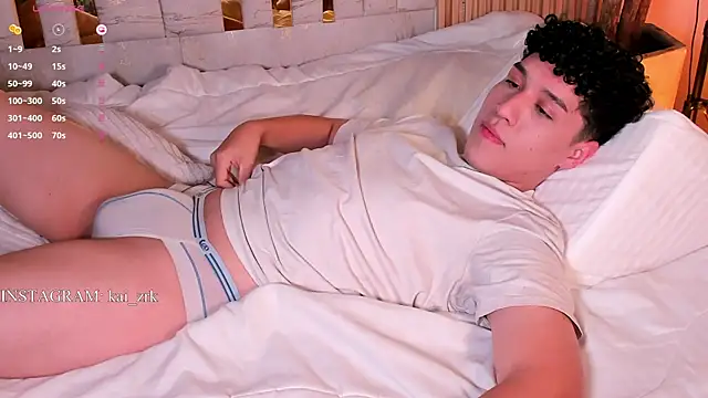 Snapshot of kai_zareck chatting on 3, 11, 2025 kai zareck online show from 3, 11, 2025