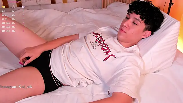 Snapshot of kai_zareck chatting on 22, 10, 2025 kai zareck online show from 22, 10, 2025