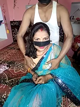 Snapshot of Neelam-baby1 chatting on 17, 11, 2025 Neelam-baby1 online show from 17, 11, 2025