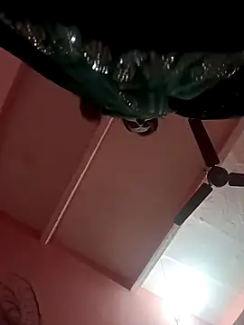 Snapshot of Neelam-baby1 chatting on 24, 11, 2025 Neelam-baby1 online show from 24, 11, 2025