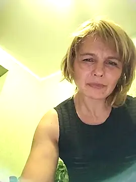 Masha412111 online show from 5, 10, 2025