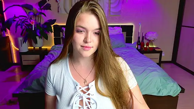 EmilyWhispers online show from 8, 7, 2026
