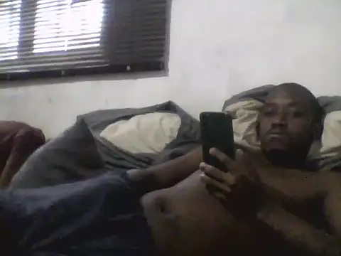 Snapshot of Thabisomgaga1 chatting on 15, 1, 2026 Thabisomgaga1 online show from 15, 1, 2026