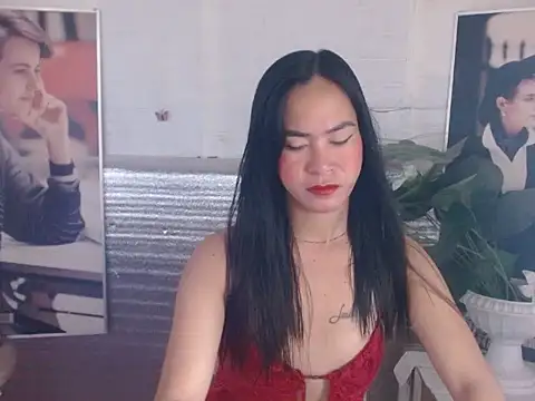 Snapshot of miss_katty28 chatting on 21, 10, 2025 miss katty28 online show from 21, 10, 2025