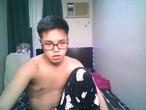 hot babyboy26 online show from 5, 11, 2025