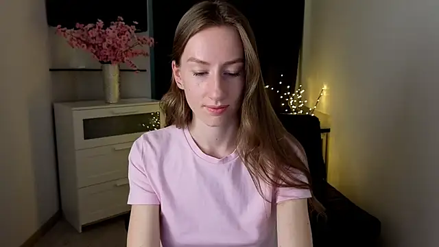 GoldenRose  online show from 25, 2, 2026