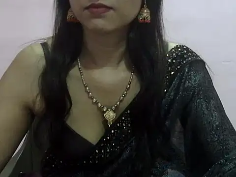 Laila Cute online show from 19, 4, 2026