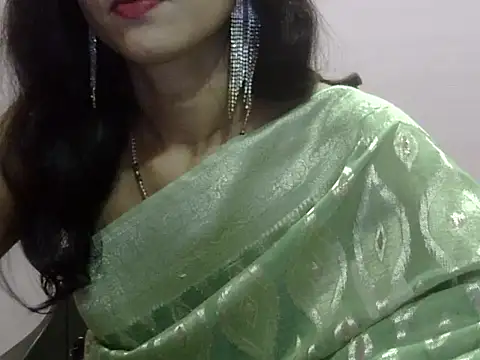Snapshot of Laila_Cute chatting on 8, 7, 2026 Laila Cute online show from 8, 7, 2026