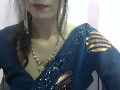 Snapshot of Laila_Cute chatting on 11, 7, 2026 Laila Cute online show from 11, 7, 2026