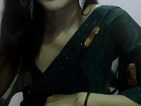 Laila Cute online show from 7, 6, 2026