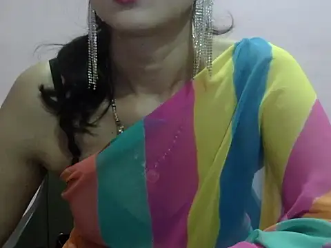 Snapshot of Laila_Cute chatting on 1, 7, 2026 Laila Cute online show from 1, 7, 2026
