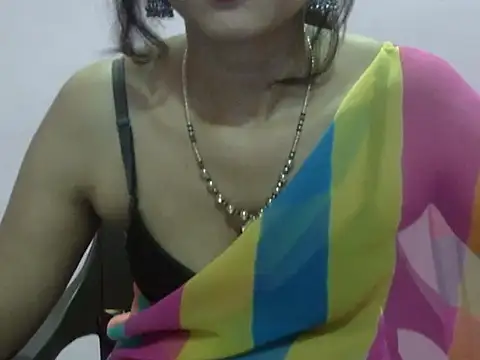 Laila Cute online show from 27, 5, 2026