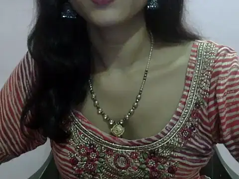 Laila Cute online show from 12, 5, 2026