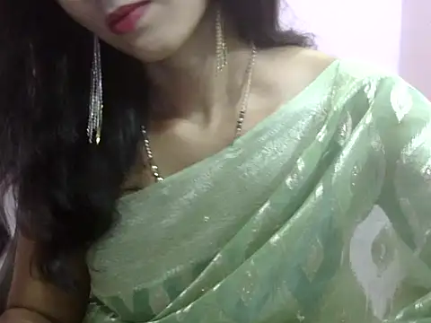 Snapshot of Laila_Cute chatting on 14, 7, 2026 Laila Cute online show from 14, 7, 2026