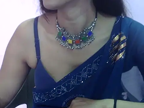 Laila Cute online show from 15, 5, 2026