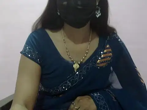 Laila Cute online show from 27, 3, 2026