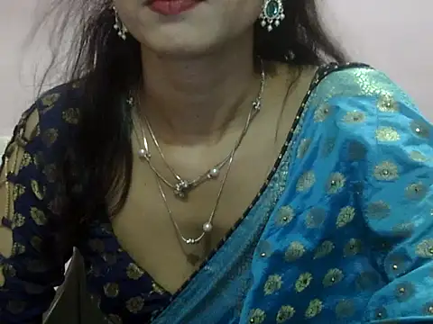 Snapshot of Laila_Cute chatting on 28, 6, 2026 Laila Cute online show from 28, 6, 2026