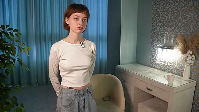 PaulaDauge online show from 3, 10, 2025