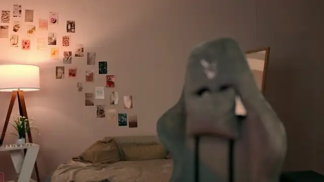 branchwithflowerss online show from 16, 10, 2025