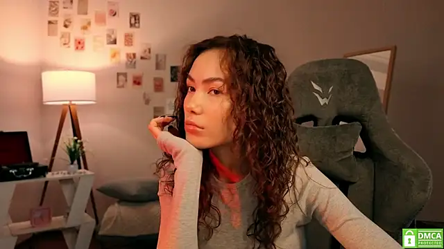 branchwithflowerss online show from 5, 11, 2025