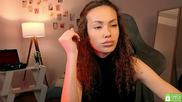 branchwithflowerss online show from 20, 10, 2025