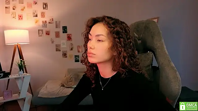 branchwithflowerss online show from 2, 11, 2025