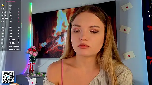 JulieLupo online show from 19, 2, 2026