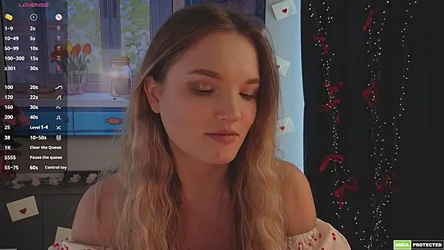 JulieLupo online show from 25, 3, 2026