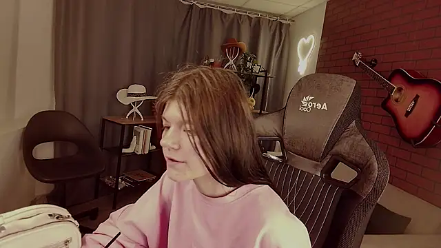 StasyaCollins online show from 5, 12, 2025