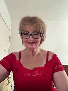 Snapshot of BoloshkaBlonda chatting on 10, 6, 2026 BoloshkaBlonda online show from 10, 6, 2026