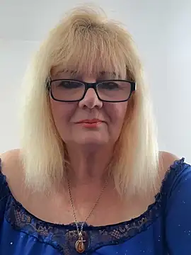 BoloshkaBlonda online show from 7, 10, 2025