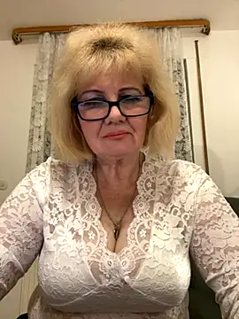 BoloshkaBlonda online show from 2, 12, 2025