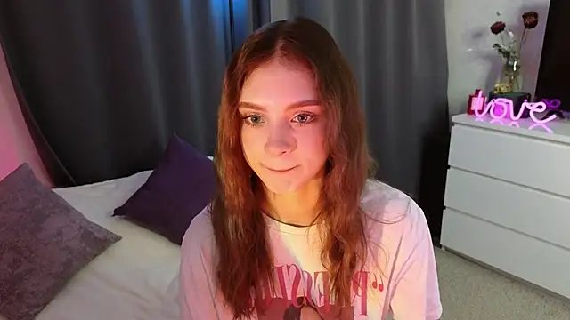 midnightMaya online show from 5, 11, 2025