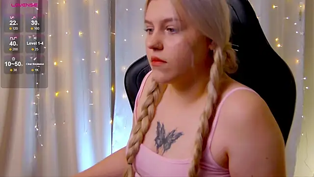 Malisha kiss online show from 9, 10, 2025