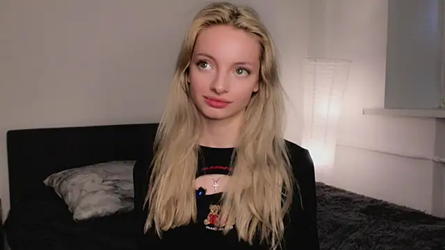 PocketDollX online show from 2, 10, 2025