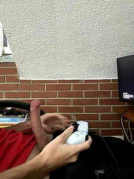 BABYJR05 online show from 22, 11, 2025