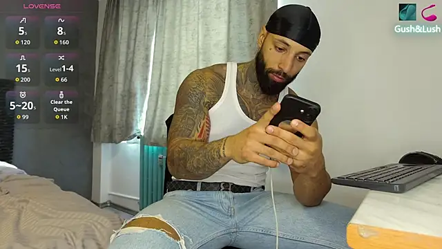 MasculineGuy99 online show from 5, 10, 2025