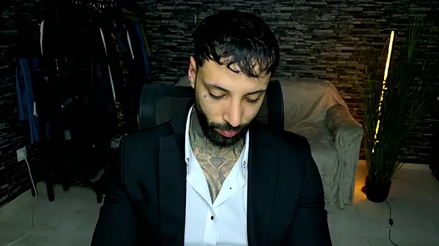 MasculineGuy99 online show from 19, 3, 2026