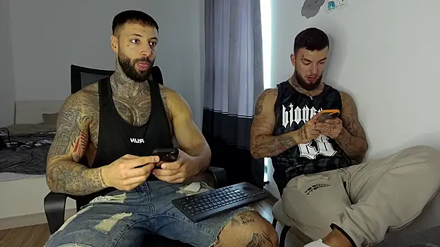 MasculineGuy99 online show from 11, 11, 2025