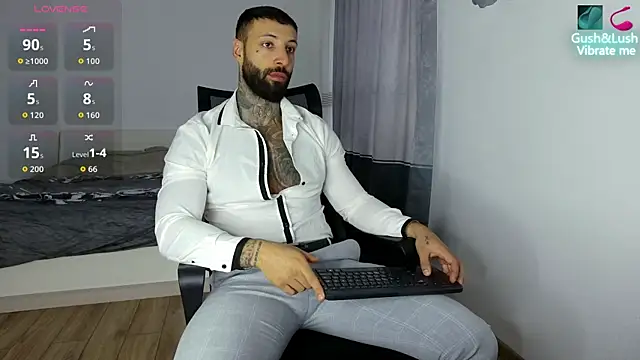 MasculineGuy99 online show from 24, 10, 2025
