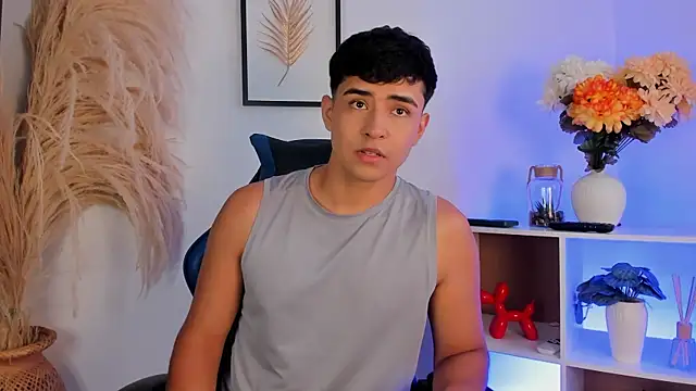 Thiago Connor21 online show from 16, 7, 2026