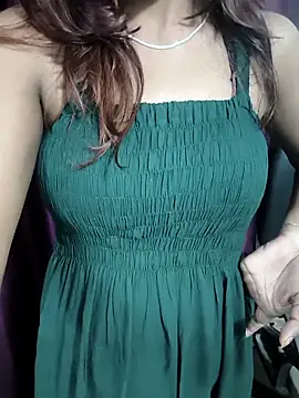 Lusty Naina online show from 8, 10, 2025