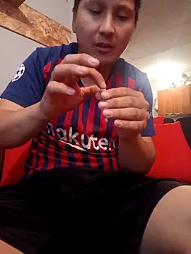 Snapshot of Chyynoxxx chatting on 28, 10, 2025 Chyynoxxx online show from 28, 10, 2025