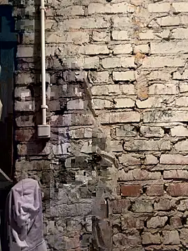 pleasedontpressaredburton online show from 18, 10, 2025