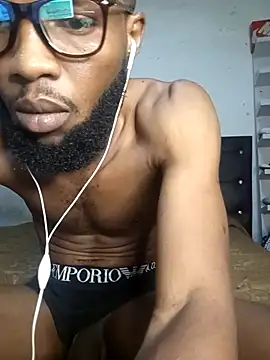 Snapshot of FreakyKaigrey chatting on 19, 12, 2025 FreakyKaigrey online show from 19, 12, 2025