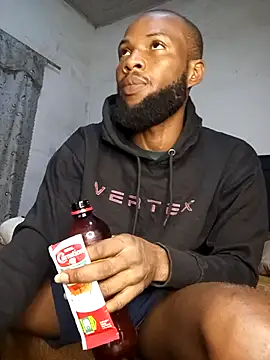 Snapshot of FreakyKaigrey chatting on 21, 12, 2025 FreakyKaigrey online show from 21, 12, 2025