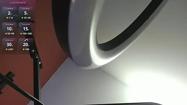 Mia lopez 1 online show from 31, 10, 2025