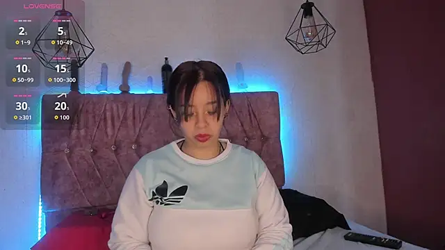 Mia lopez 1 online show from 10, 11, 2025