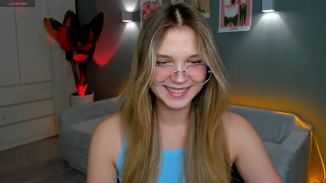 linakorvin online show from 5, 11, 2025