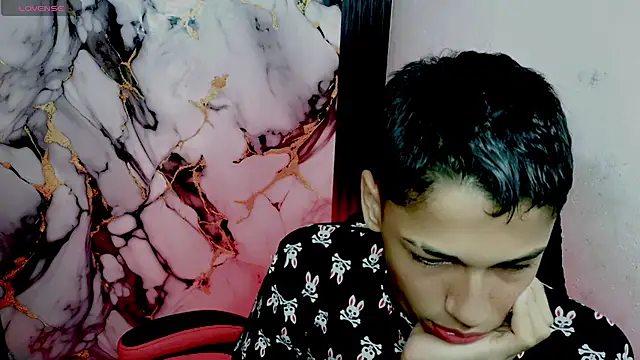 Im david02 online show from 3, 2, 2026